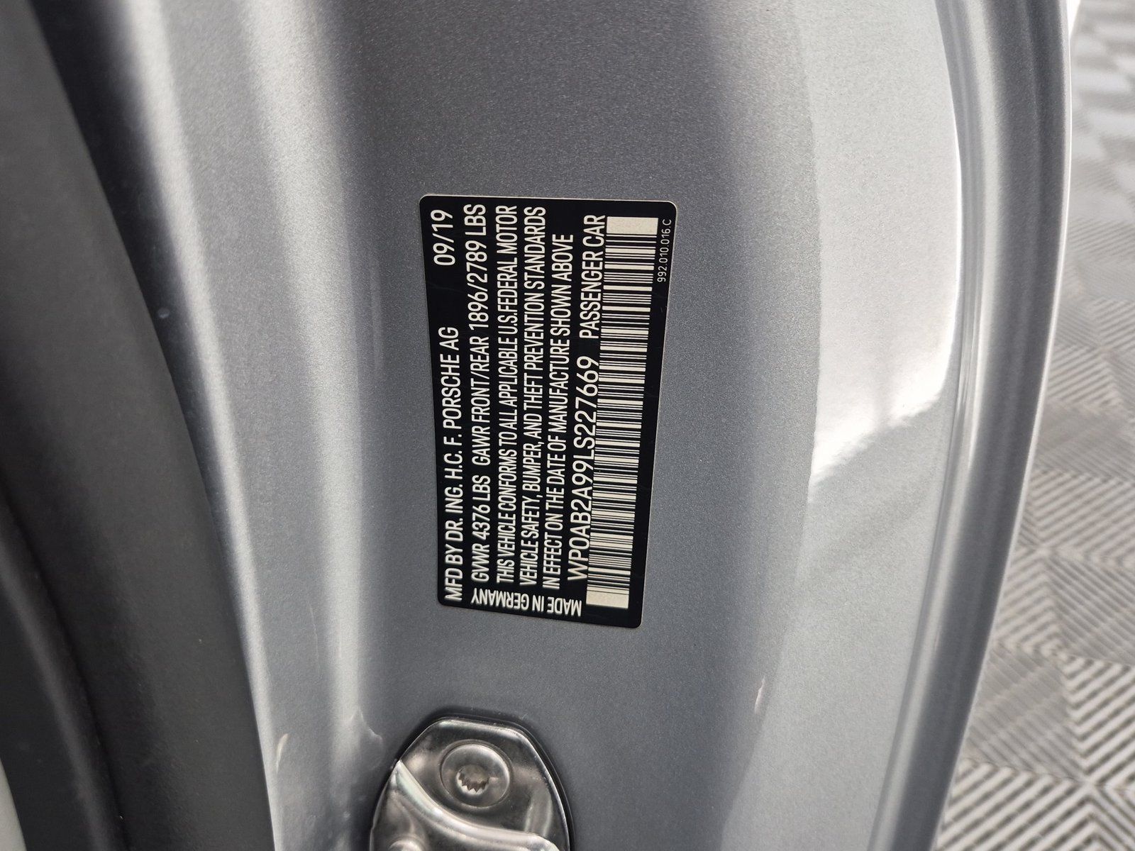 Certified 2020 Porsche 911 Carrera S RWD image 29
