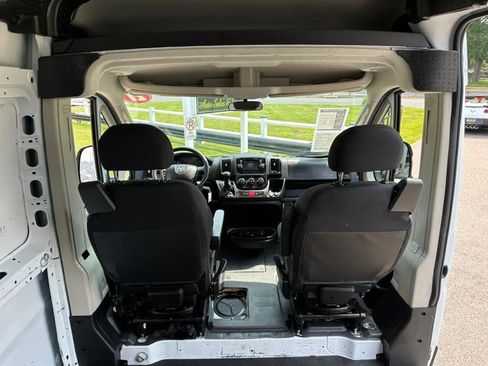 Used 2021 RAM ProMaster 2500 w/ RV Ready Prep Package image 23