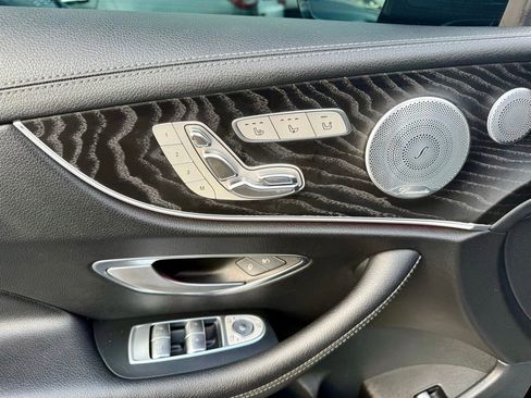 Used 2018 Mercedes-Benz E 400 Coupe image 13