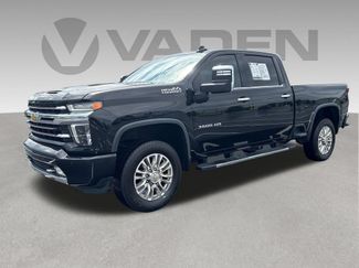 Used 2022 Chevrolet Silverado 3500 High Country AWD/4WD video 1