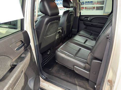 Used 2011 GMC Sierra 1500 SLT image 11