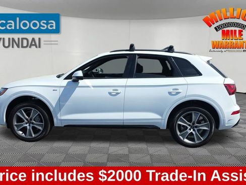 Used 2025 Audi Q5 2.0T Premium image 4