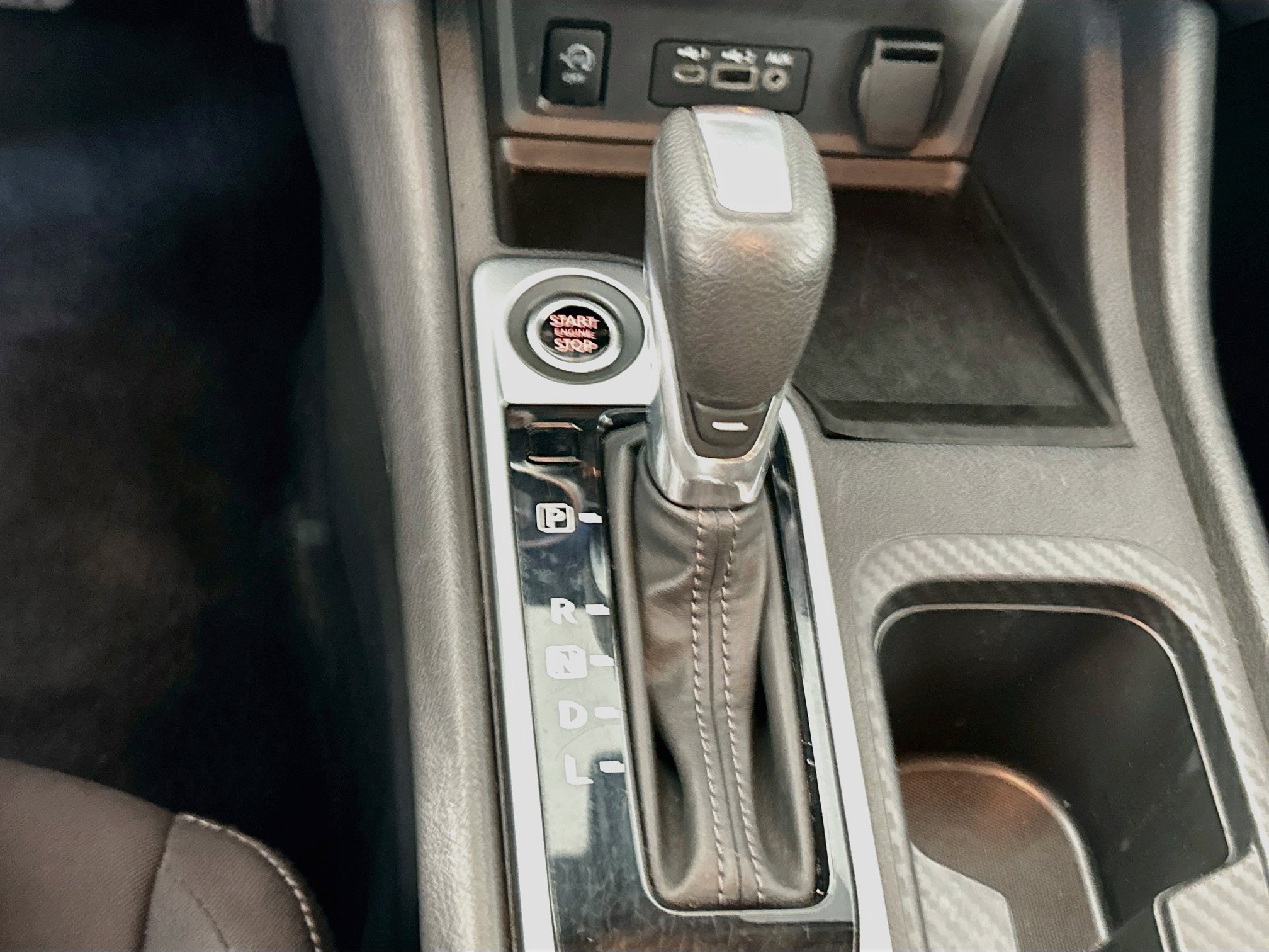 Used 2025 Nissan Sentra SV FWD image 23
