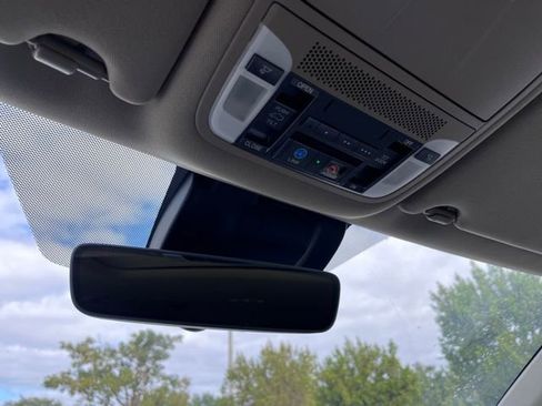 Used 2020 Acura MDX FWD w/ Technology Package image 13