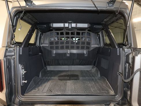 Used 2024 Ford Bronco Wildtrak AWD/4WD image 25