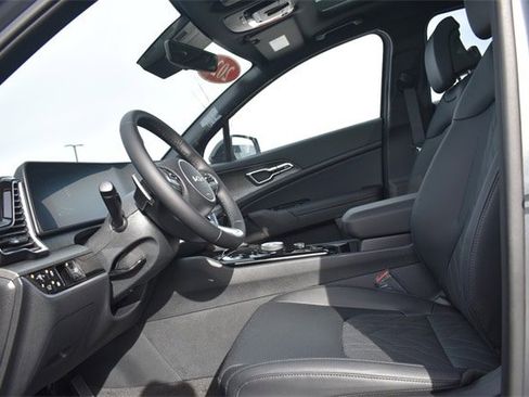 New 2025 Kia Sportage X-Line image 24
