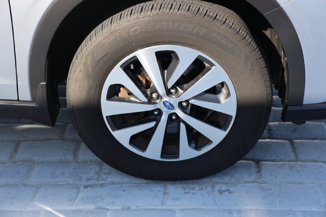 Used 2020 Subaru Outback Premium w/ Popular Package #1 AWD/4WD image 49