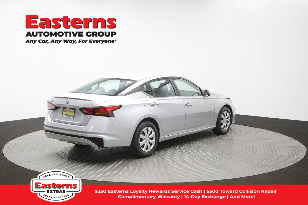 Used 2023 Nissan Altima 2.5 S FWD image 40