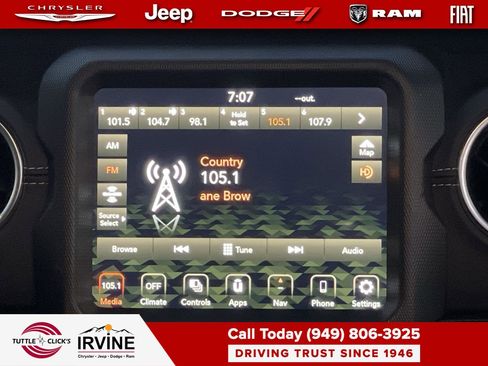 Used 2023 Jeep Wrangler Sahara image 14