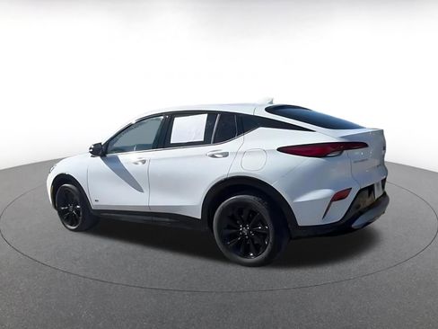 Used 2025 Buick Envista Sport Touring image 10