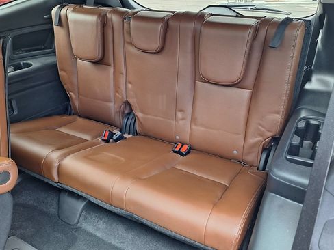 Used 2022 Subaru Ascent Touring AWD/4WD image 13