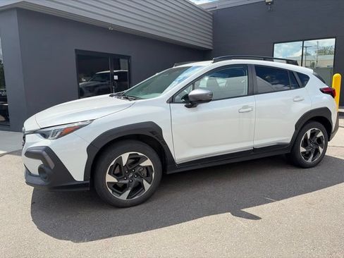 Used 2024 Subaru Crosstrek 2.5i Limited AWD/4WD image 5