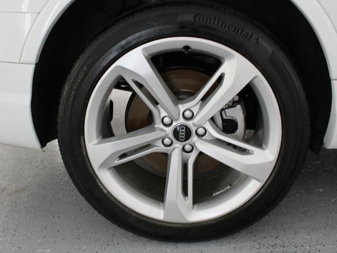 Used 2019 Audi Q7 3.0T Prestige w/ Prestige Package AWD/4WD image 89