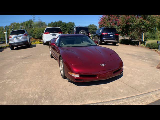 Used 2003 Chevrolet Corvette Coupe w/ Preferred Equipment Group RWD image 5