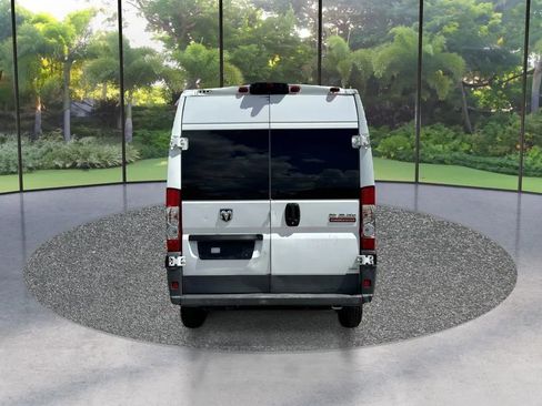 Used 2018 RAM ProMaster 2500 FWD image 6