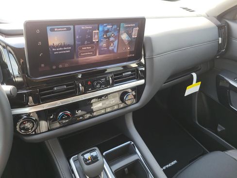 New 2026 Nissan Pathfinder SV image 3