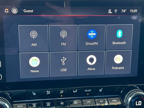 New 2025 GMC Canyon Elevation w/ Convenience Package image 18