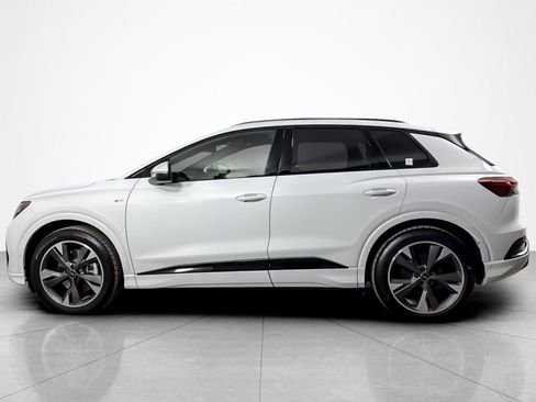 Used 2024 Audi Q4 e-tron Prestige w/ Black Optic Package image 2