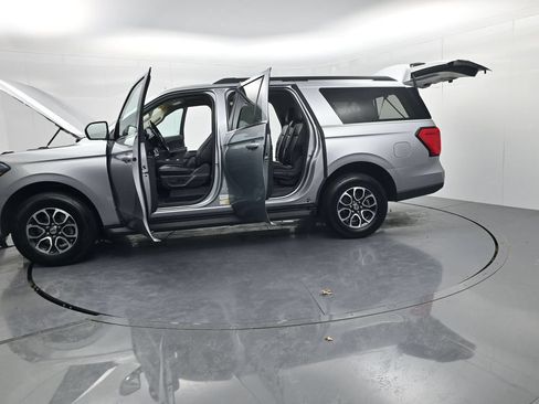 Used 2024 Ford Expedition Max XLT AWD/4WD image 69