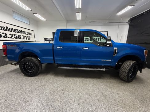 Used 2020 Ford F350 XLT w/ XLT Premium Package AWD/4WD image 2