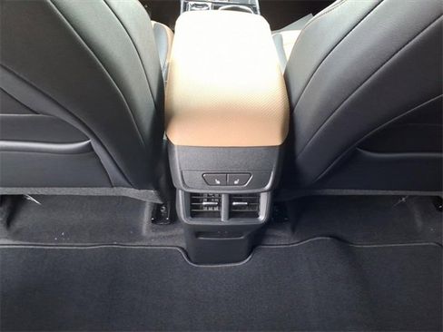 New 2026 Chevrolet Equinox ACTIV image 16