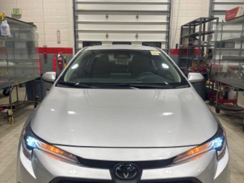 Used 2024 Toyota Corolla LE image 36
