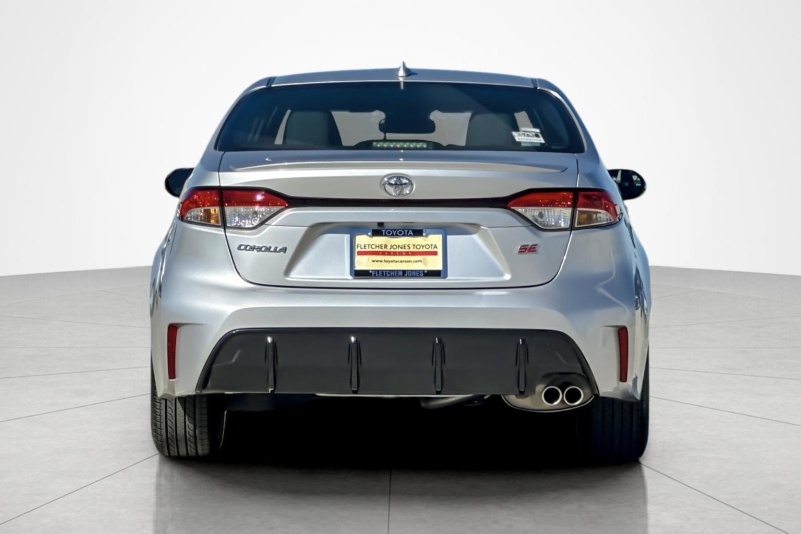 Certified 2024 Toyota Corolla SE w/ SE Premium Package FWD image 4