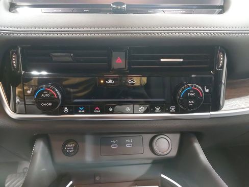 New 2026 Nissan Rogue Platinum w/ Platinum Premium Package image 21