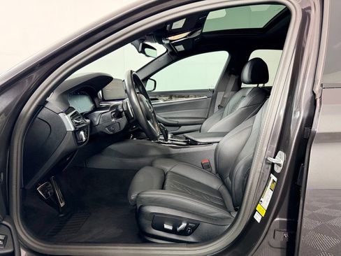 Used 2023 BMW 530i w/ M Sport Package RWD image 21