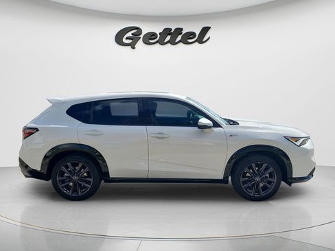 New 2026 Acura ADX A-Spec image 3