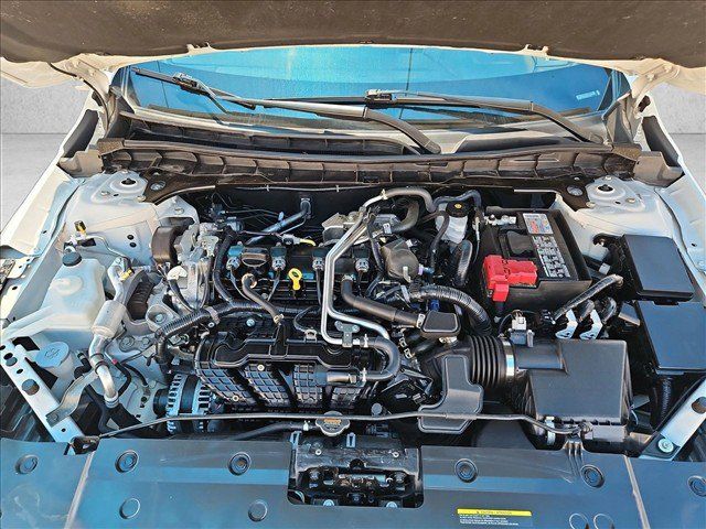 Used 2025 Nissan Altima 2.5 SV FWD image 21