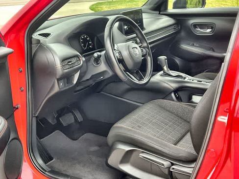 Used 2026 Honda HR-V Sport image 3