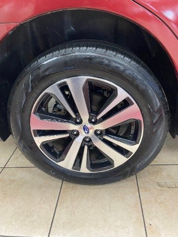 Used 2018 Subaru Outback 2.5i Limited AWD/4WD image 27
