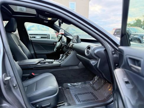 Used 2022 Lexus IS 300 AWD w/ Premium Package image 28