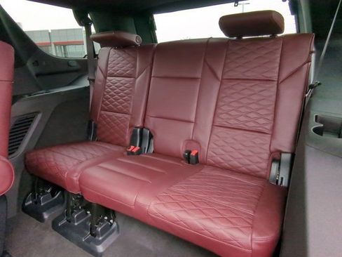 Used 2025 Cadillac Escalade Premium Luxury w/ Touring Package image 17