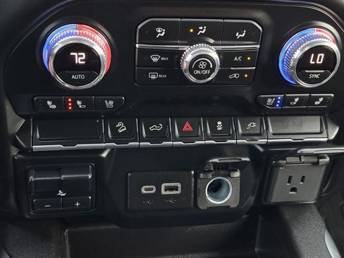 Certified 2022 GMC Sierra 1500 SLT image 29