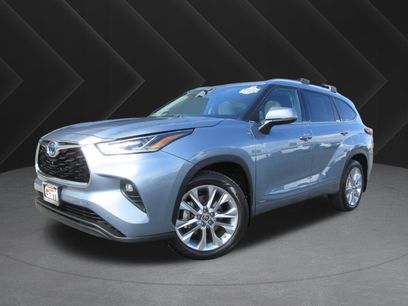 Used 2022 Toyota Highlander Limited