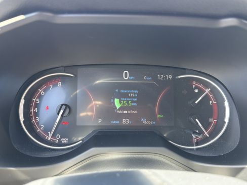 Certified 2019 Toyota RAV4 Limited w/ Advanced Technology Package AWD/4WD image 29