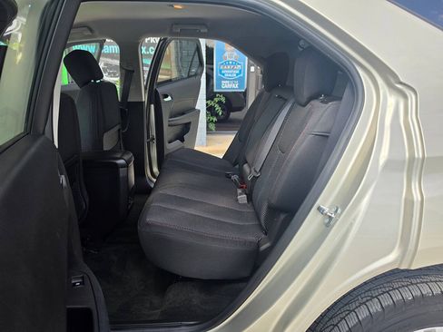 Used 2013 Chevrolet Equinox LT AWD/4WD image 19