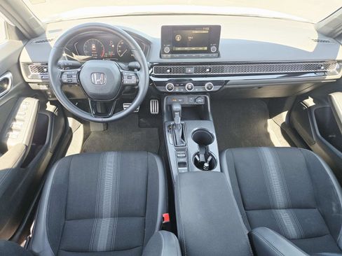 Used 2024 Honda Civic Sport image 10