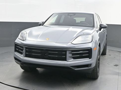 New 2026 Porsche Cayenne image 10