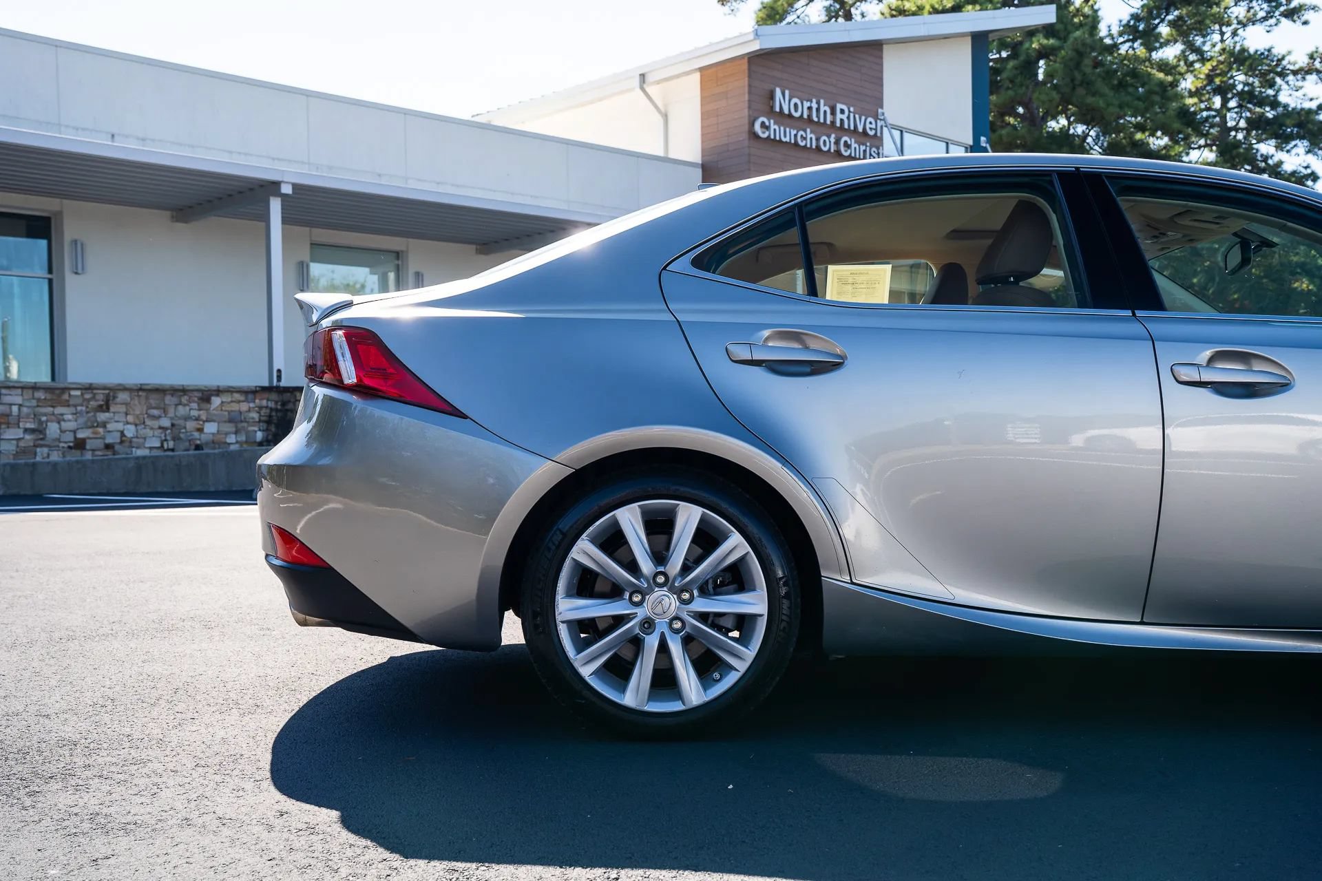 Used 2016 Lexus IS 300 AWD image 9