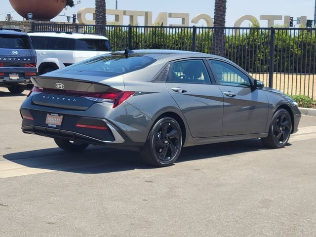 New 2026 Hyundai Elantra SEL Sport FWD image 4