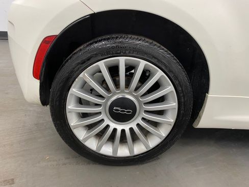 Used 2018 FIAT 500 Lounge FWD image 17