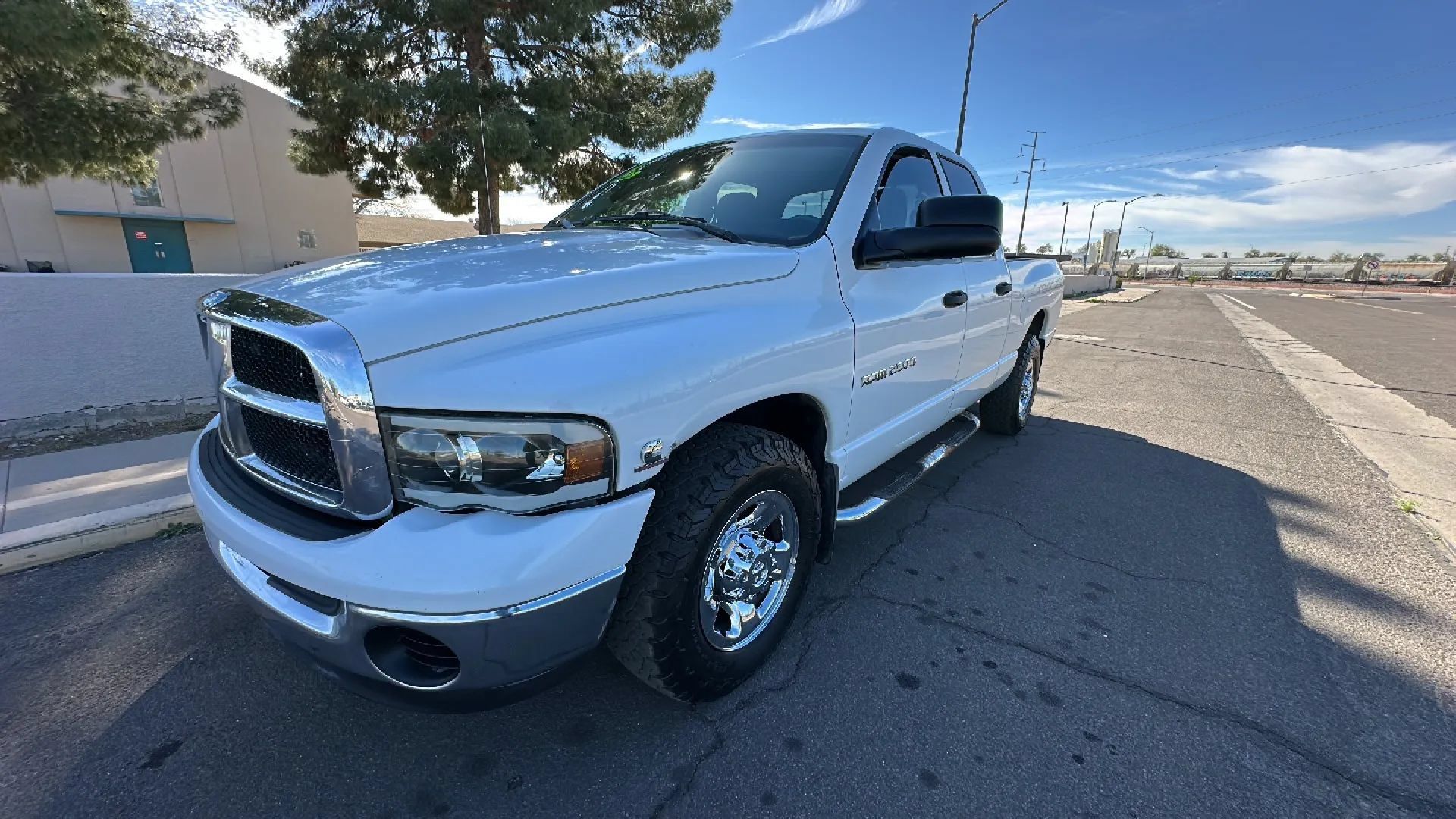 Used 2004 Dodge Ram 2500 Truck SLT w/ Trailer Tow Group RWD image 9