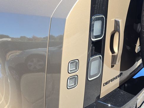 New 2026 Land Rover Defender 110 S image 33