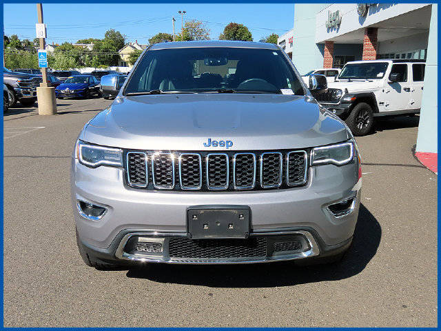 Certified 2019 Jeep Grand Cherokee Limited w/ Luxury Group II AWD/4WD image 3