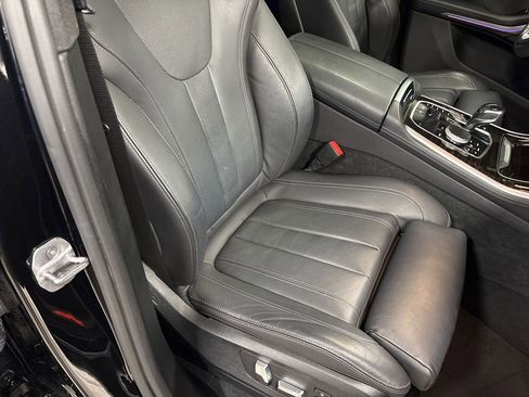 Used 2021 BMW X5 xDrive40i w/ Premium Package image 45