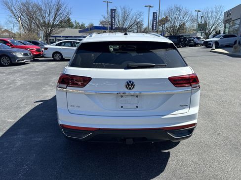 Used 2023 Volkswagen Atlas Cross Sport SE w/ Black Wheel Package image 6