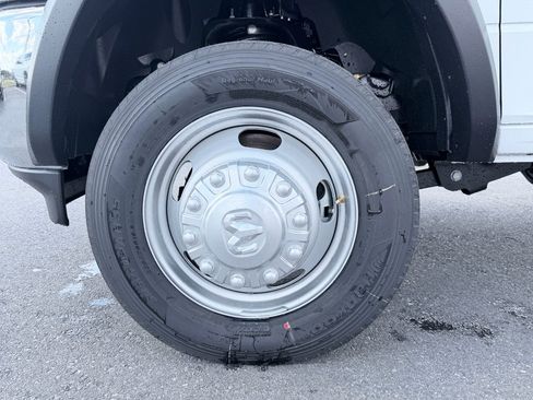 New 2026 RAM 4500 Tradesman AWD/4WD image 31